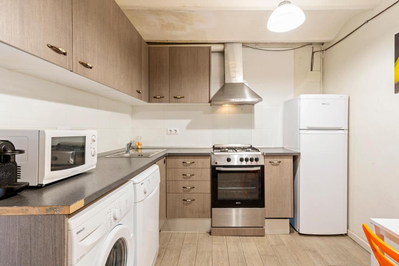 Flateli Poble Sec Apartment Barcelona Luaran gambar