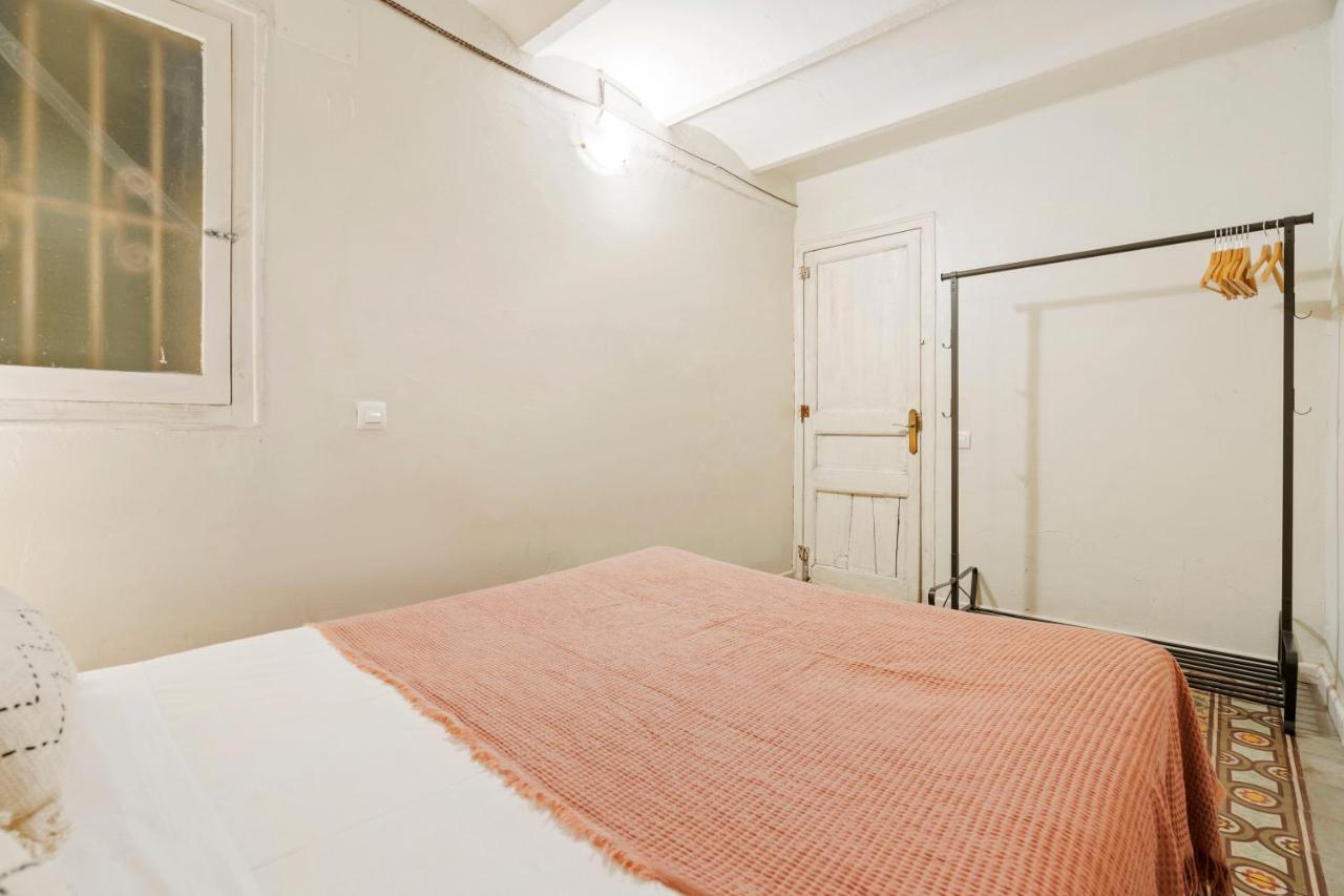 Flateli Poble Sec Apartment Barcelona Luaran gambar