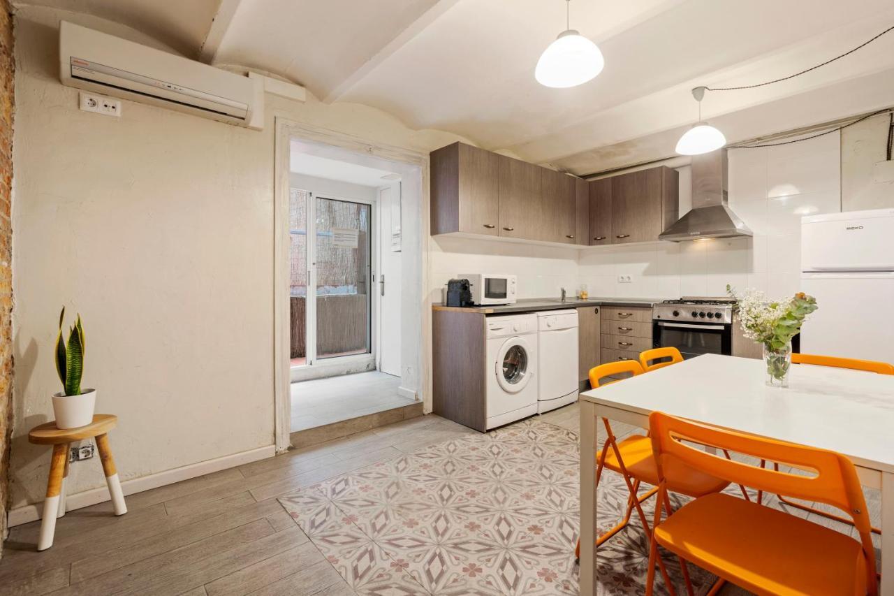 Flateli Poble Sec Apartment Barcelona Luaran gambar